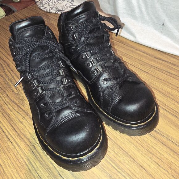 DR. MARTENS AIR WAIR Y2K 10962 Sz 8M 9W Chunky Black Combat Biker Midi Boots - Picture 3 of 16